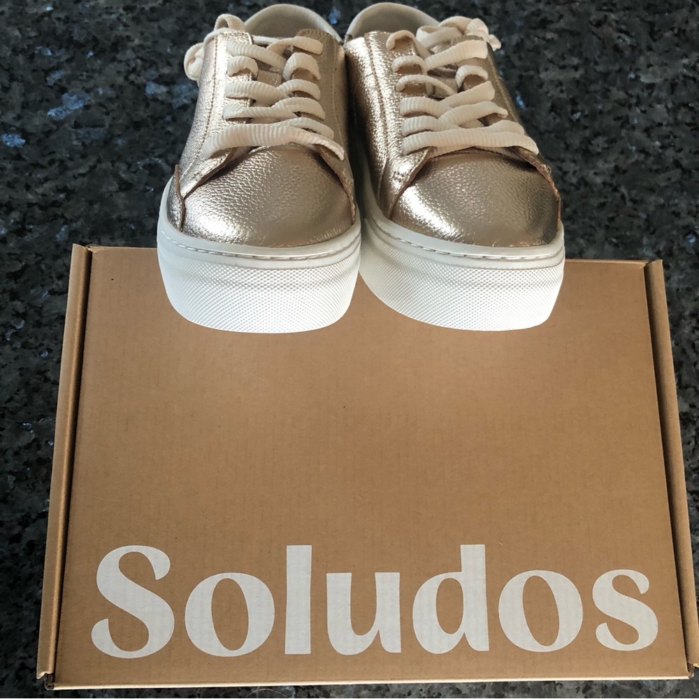 NEW SOLUDOS Ibiza Platform Rose Metallic Sneakers - Picture 8 of 16